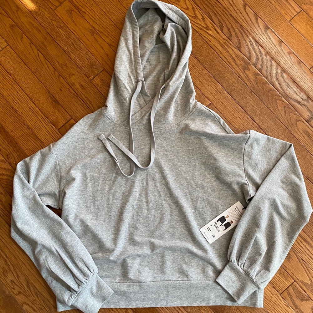 ALO yoga social long sleeve top